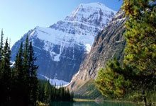 雷火电竞-湖人107：皇马3！这场元宇宙德比，暴露了足球的致命短板