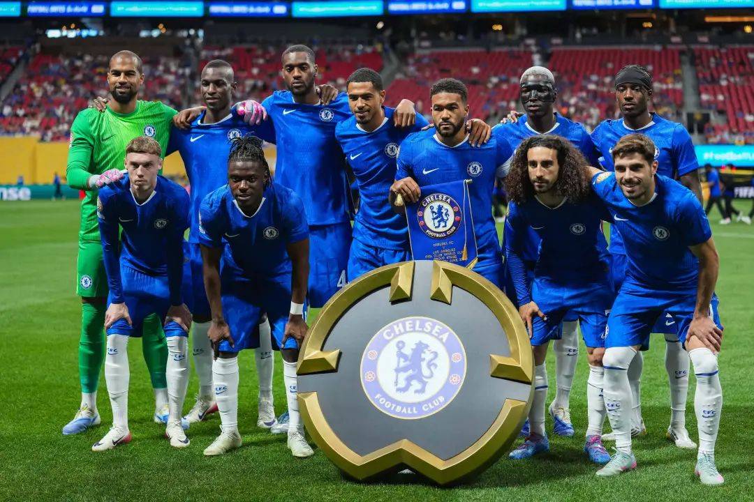 切尔西展现强大实力,轻松拿下关键比赛 切尔西展现强大实力,轻松拿下关键比赛