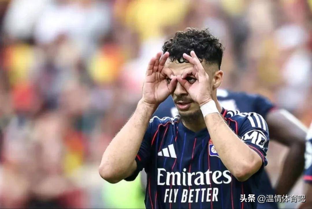 雷火电竞-瓦伦西亚在西甲比赛中赢得关键胜利，积分榜稳步攀升的简单介绍