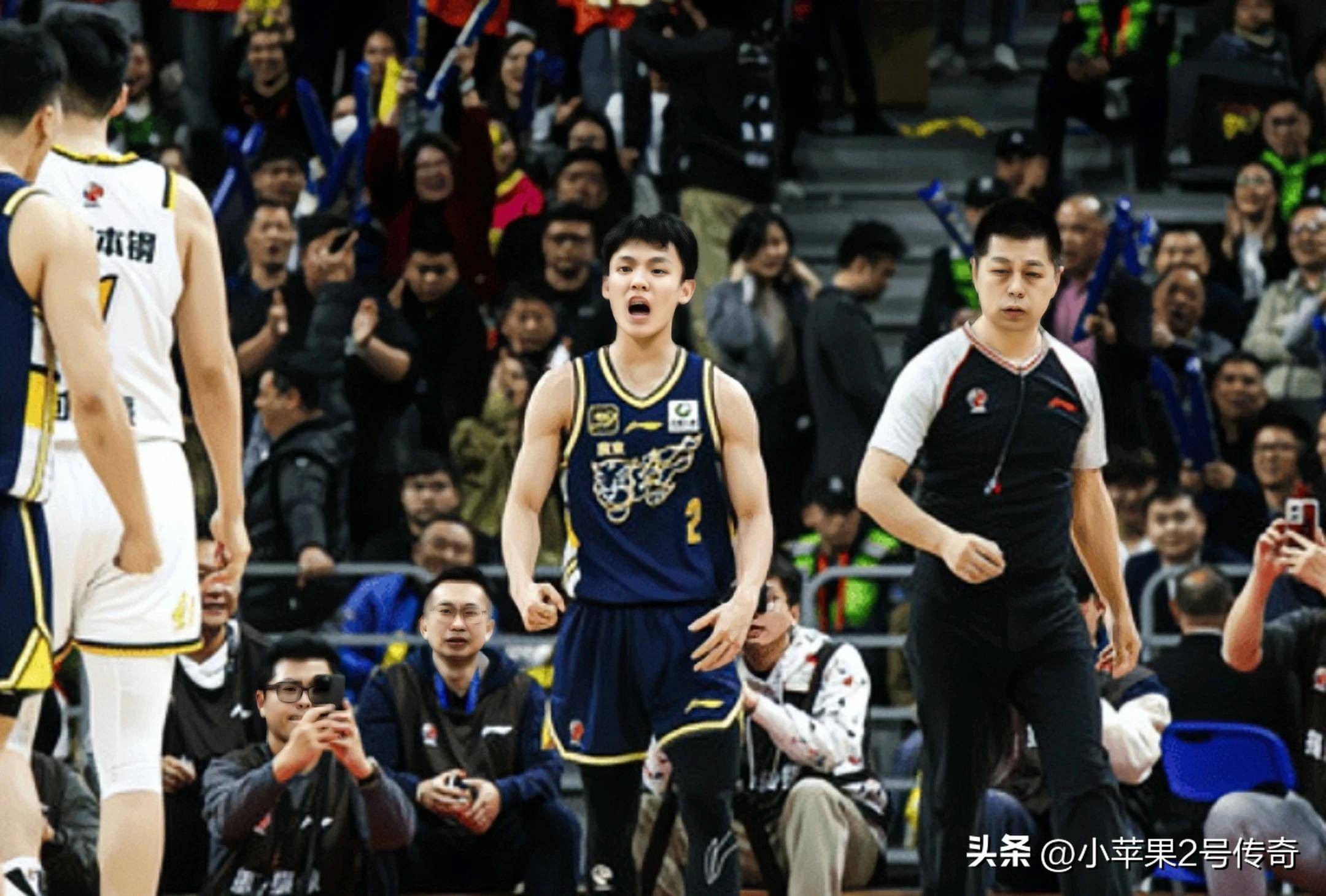 雷火电竞网址-广东男篮夺冠，球迷欢呼声不断