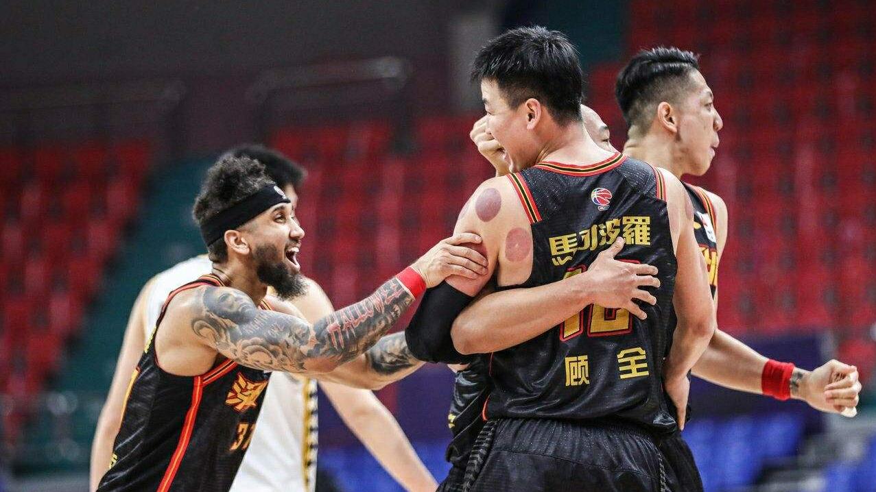 雷火电竞简介-浙江险胜深圳，喜迎胜利，保持冲劲的简单介绍