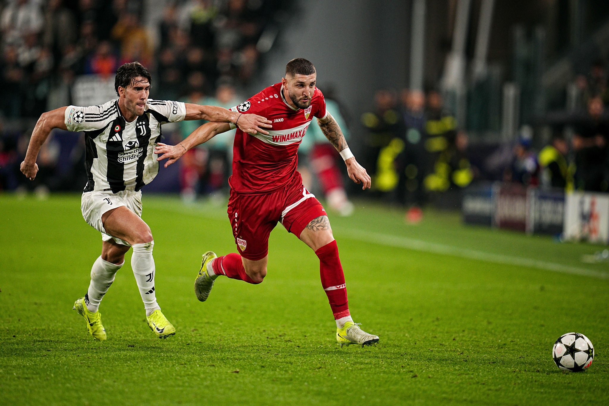 雷火电竞app-斯图加特主场大胜，提升士气信心的简单介绍