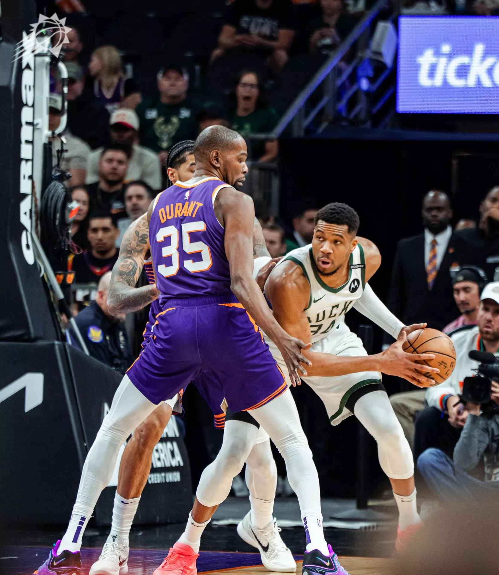 雷火电竞亚洲先驱-雄鹿B队逆转篮网B队，米切尔统治全场