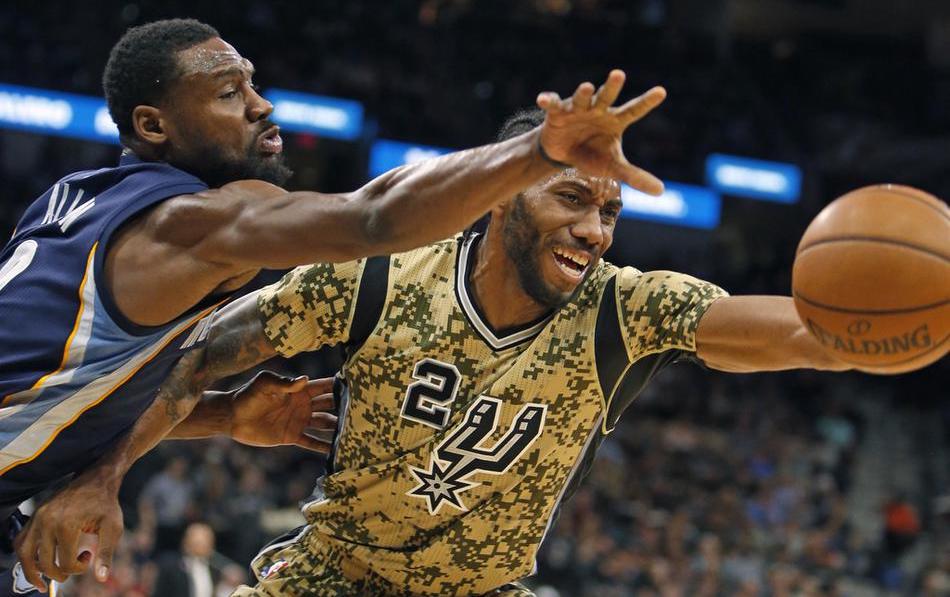 灰熊横扫吉林队,伦纳德带队取胜 灰熊横扫吉林队,伦纳德带队取胜