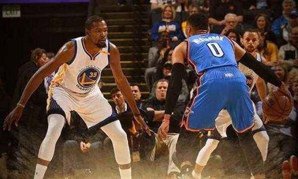 雷霆横扫火箭，詹姆斯扛起全队