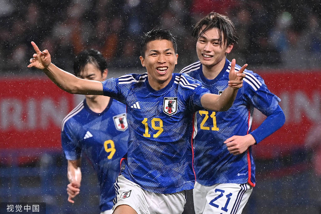 雷火电竞简介-法国队横扫中国队，黄鸭组合带队取胜