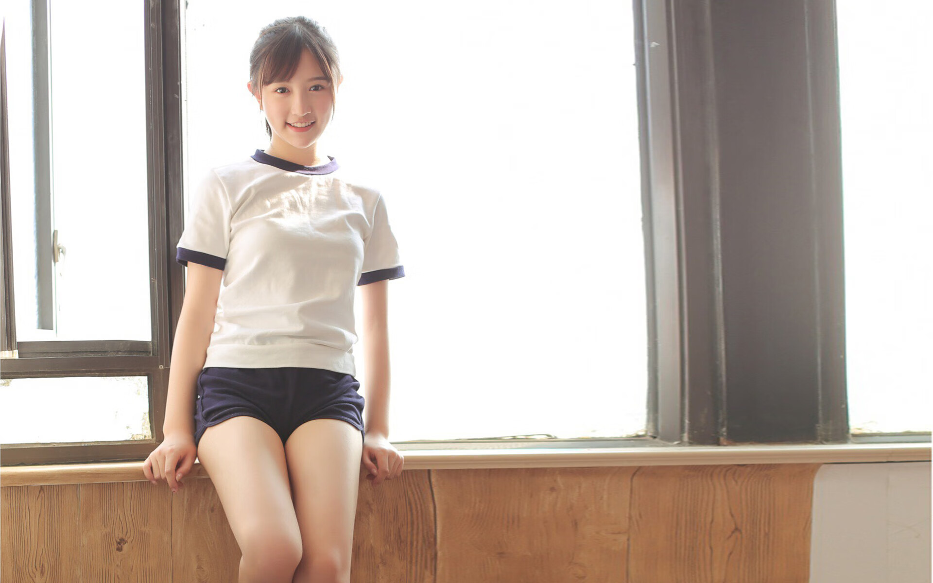 双王夜色,当F1引擎轰鸣遇见篮球地板轰鸣