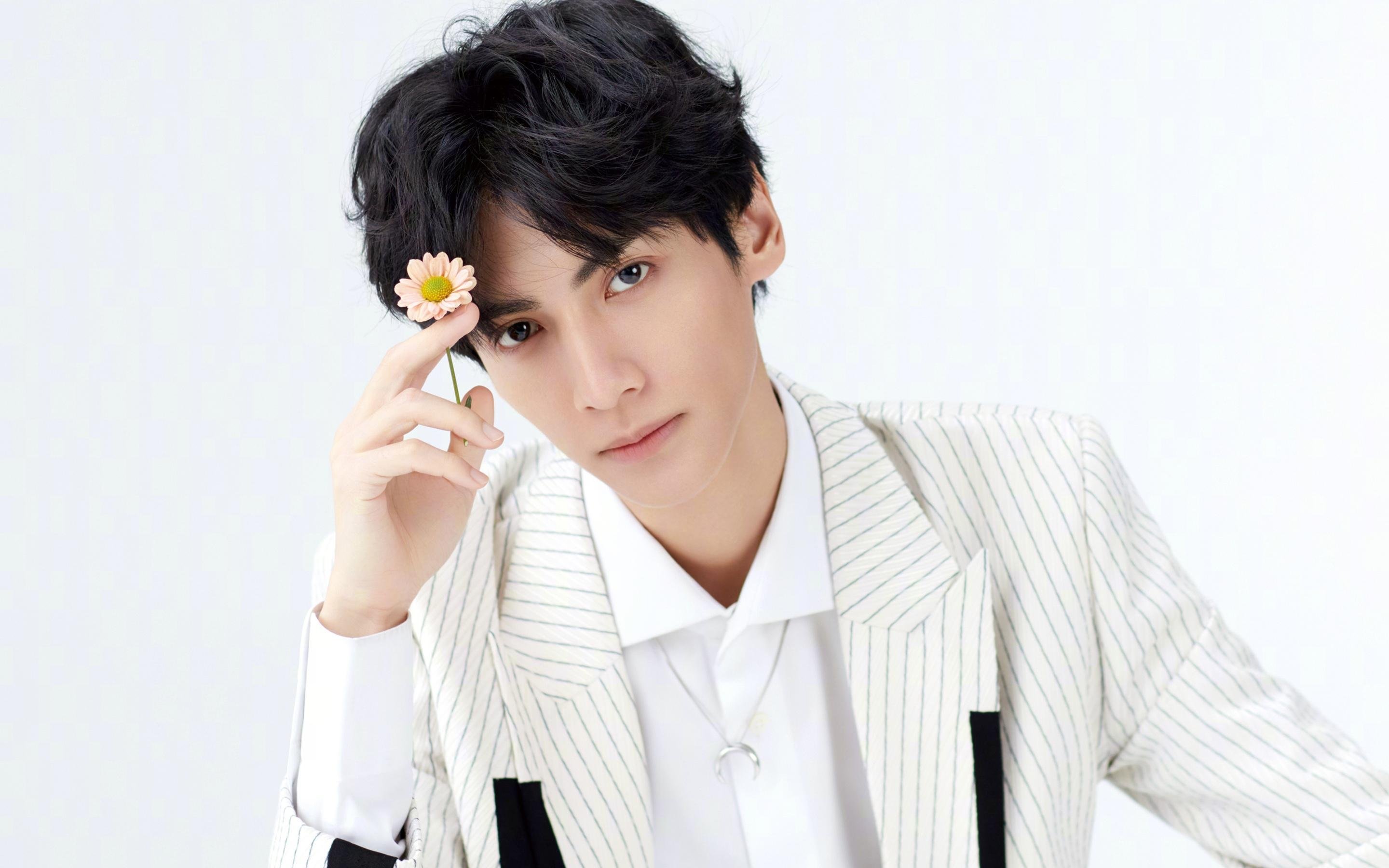 雷火电竞网址-北欧寒冰终化钢铁洪流—阿坎吉小宇宙爆发，国际米兰末节战术觉醒带走冰岛