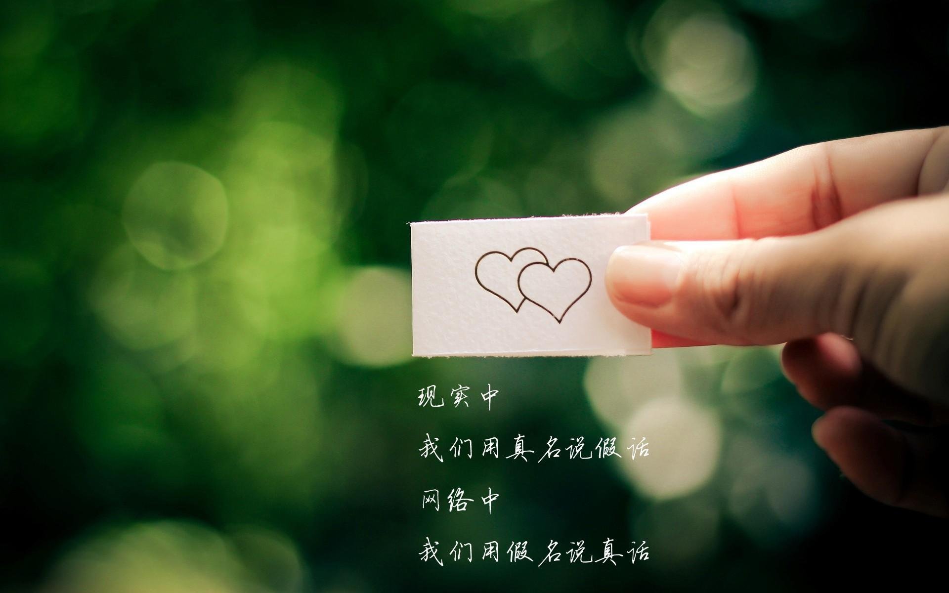 首先,让我们为这个独一无二的场景构思一个文章标题